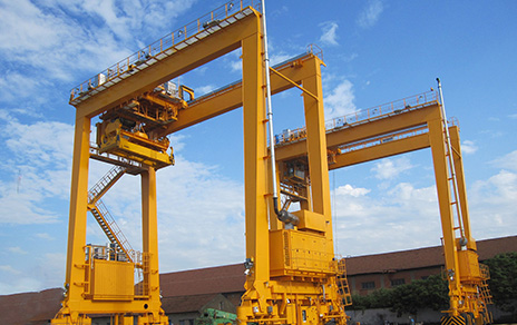 Rubber Tyred Gantry Crane-3
